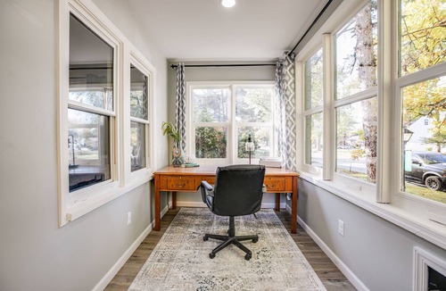 Harters Heights House | Private Unit—Hot Tub—Walk to ND