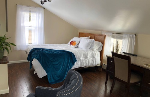 Laramie House | Private updated studio in ideal location