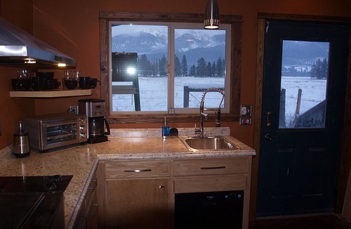 Polson Cabin | Private, upscale Cabin, "roughing it" my style.