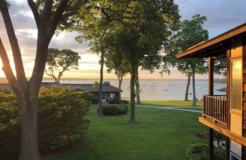 Shelter Island Heights Apartment | Private 1-bedroom waterfront apartment in fabulous Shelter Island Heights