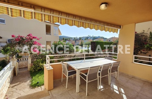 Peniscola Ski Chalet | Private villa with barbecue, 3 bedrooms, 2 bathrooms, common swimming pool with jacuzzi