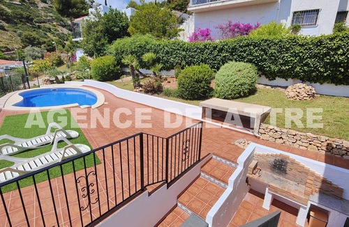 Peniscola Ski Chalet | Private villa with swimming pool, 4 bedrooms, 2 bathrooms, air conditioning
