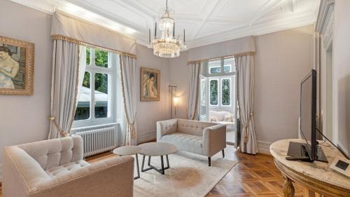 District 2 Villa | Private Villa in Central Zurich