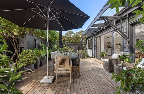Anglesea House | Private Villa Style with Poolside Luxury!