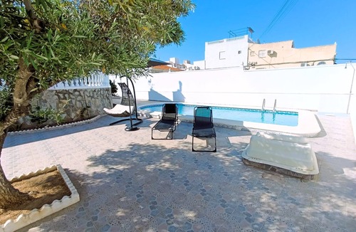 La Siesta Ski Chalet | Private Villa with Swimming pool in Torrevieja, AC &WIFI