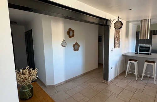 Roquemaure House | Private villa with swimming pool in Provence