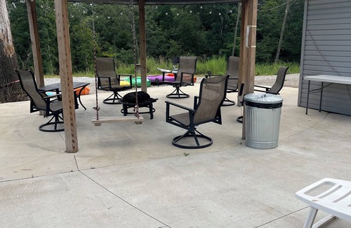 Columbia Cabin | Private Waterfront Cabins