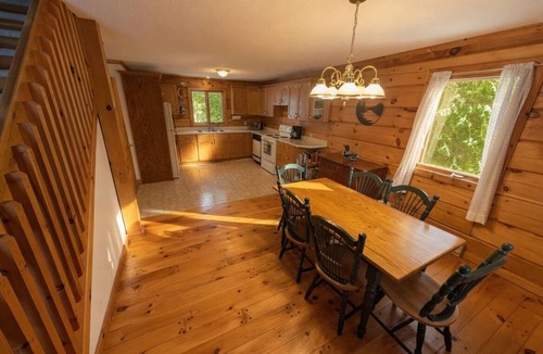 L'Amable Cottage | Private Waterfront Cottage on Clear Warm Lake | 4-Season + Fire Pit
