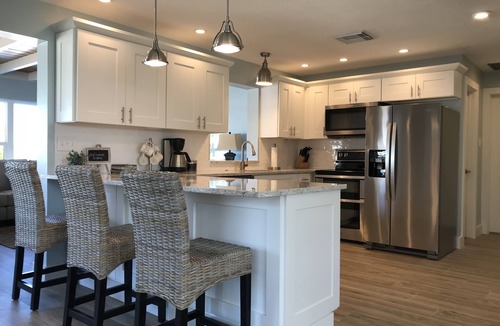 Marathon House | Private Waterfront Single Family Home,Heated Pool,Dock,Ocean Views,Kayaks, WOW