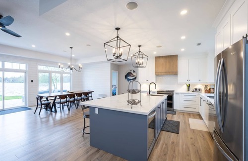 Coe Hill House | Private Wollaston Lake Oasis