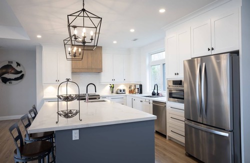 Coe Hill House | Private Wollaston Lake Oasis