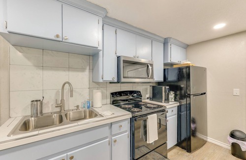 New Boston Apartment | Private Yard: Pet-Friendly Studio in New Boston!