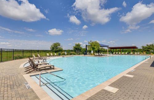 Aubrey House | Private Yard & Pool Access: Home in Krugerville