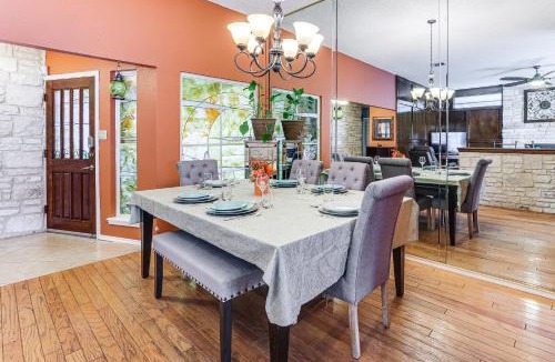 Wetmore House | Private Yard w/Pool: Quiet Getaway in San Antonio