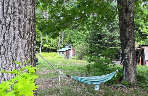 Center Conway Apartment | Private yurt complex near town