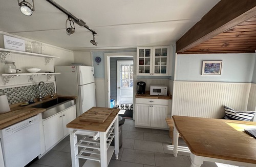 Westerly Cottage | Privately Located Beach Cottage Getaway