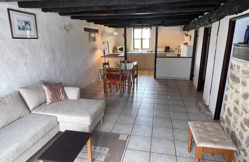 Saint-Dizier-Leyrenne House | Privatization of the domain