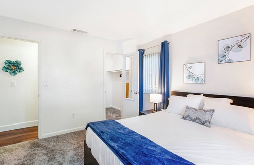 Rancho Cordova Apartment | Pro Stays: Midterm Housing - Comfort and Easenn