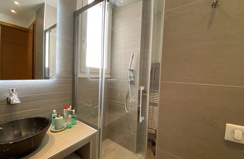 Saint-Thomas-d'Aquin Apartment | Proche du Bon Marché 2 Pièces de Charme