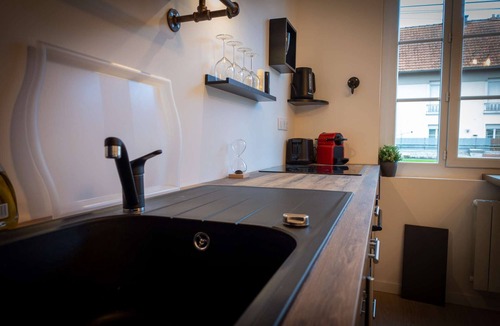 Le Mans Apartment | Proche du Circuit, Centre des Expositions, 10 min du Centre, Style Industrielle