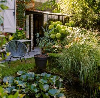 Souligne-sous-Ballon Bed & Breakfast | proche du Mans chambre cosy dans maison petit déj