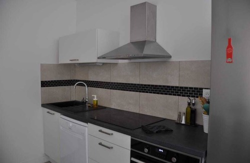 La Ferte-sous-Jouarre Apartment | Proche Gare & Marne avec jardin