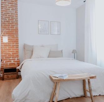 Beuzeville Apartment | Proche Honfleur Chaleureux Duplex Centre Ville 2