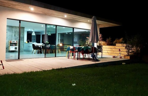 Coublevie House | Proche lac Maison Contemporaine Idéal Famille