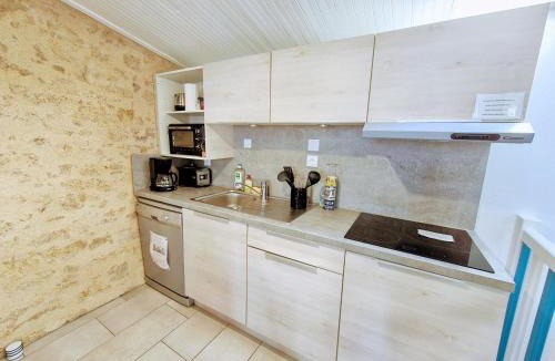 Saint-Laurent-sur-Sevre House | Proche Puy du Fou - Petite maison tendance loft