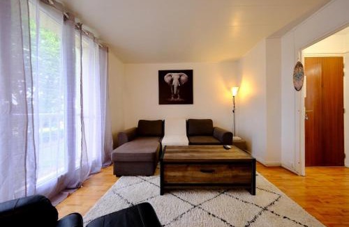Le Petit-Quevilly Apartment | Proche Rouen - Charmant 2 Pièces