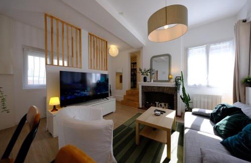 Deville-les-Rouen Apartment | Proche Rouen - Magnifique T4 - 3 chambres