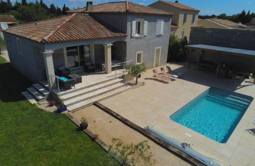 Molleges Villa | Proche Saint Rémy de Provence