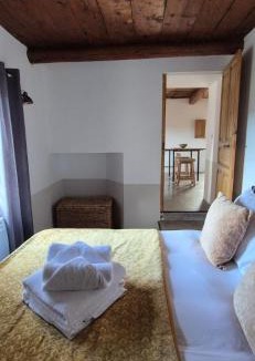 Sagries House | PROCHE UZES LE COCON DU PEINTRE ANGLAIS