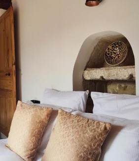 Sagries House | PROCHE UZES LE COCON DU PEINTRE ANGLAIS