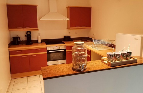 Maubeuge Apartment | Proche zone industrielle, Wi-Fi, Netflix,