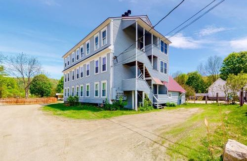Proctorsville Apartment | Proctorsville Paradise