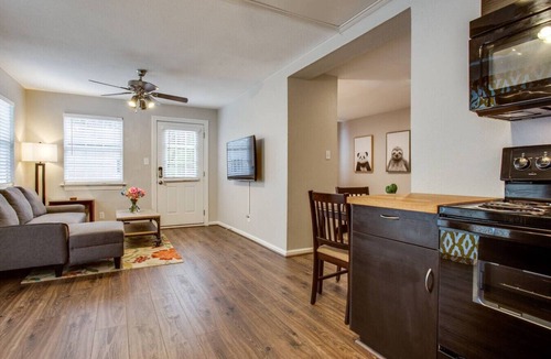 Kessler Apartment | prof cleaned*Peaceful & Close 2 Dwntwn