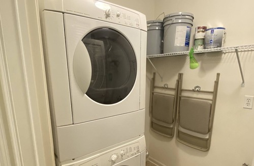 Loves Park Condo | Professional Retreat