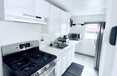 Upper Darby House | Professional & Student-Friendly 20 min from Philly