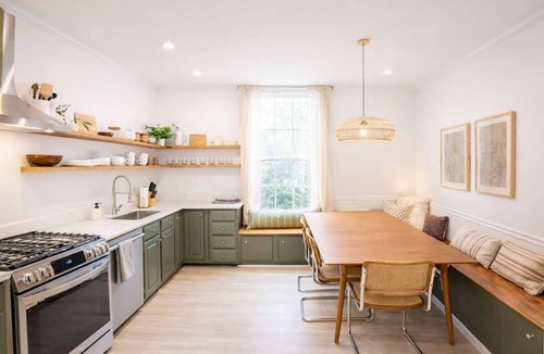 Phoenix Hill House | Professionally curated home with private backyard