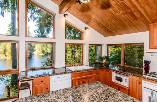 Lacey House | Profitable Lakefront home for sale - not currently renting