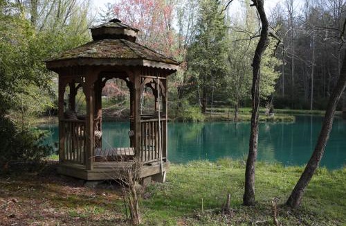 Mineral Bluff House | Project Chimps Historic Cabin