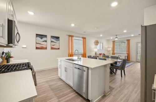 San Marcos House | Project Crew Stay | Spacious 4BR in San Marcos