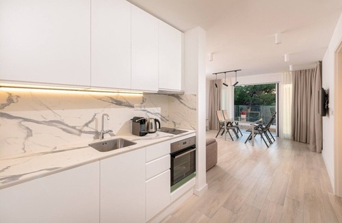 Promajna Apartment | Promajna Villa 01, Apartment 02 (2 + 2, 1st floor)
