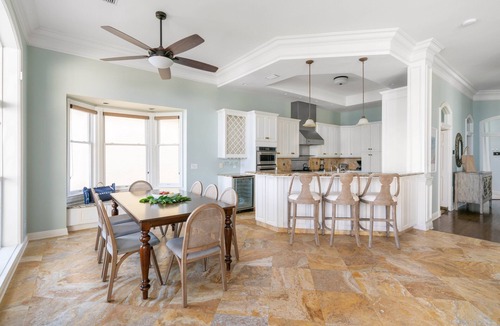 Seaspray House | Promenade by AvantStay | Beach Front Mansion w/Breathtaking Views & Pool!