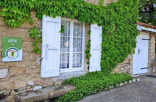 Coligny House | Promenade de Pinal - Coligny