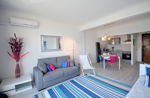Fabron Apartment | Promenade des Anglais Sea view Front