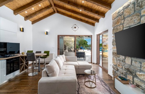 Oklaj Villa | Promina luxury villa with 72sqm Heated Pool, Jacuzzi, Infrared Sauna, Tennis court, Media room