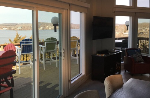 Osage Beach House | PROMO 10% WEEKLY /10% MONTHLY DISCOUNT Margaritaville Tan Tar A Panoramic views