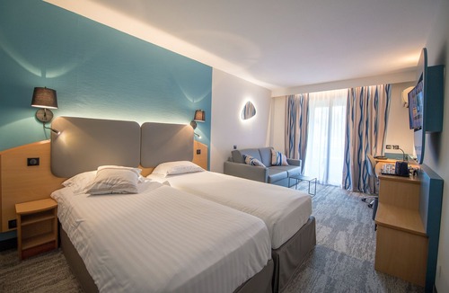 Carros Hotel | Promotel Carros